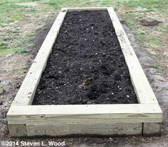 2014 Narrow Raised Bed