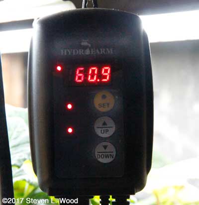 Hydrofarm thermostat