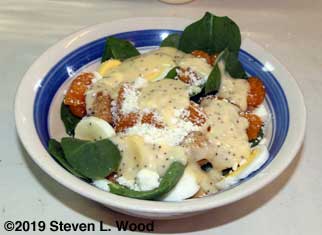 Spinach salad