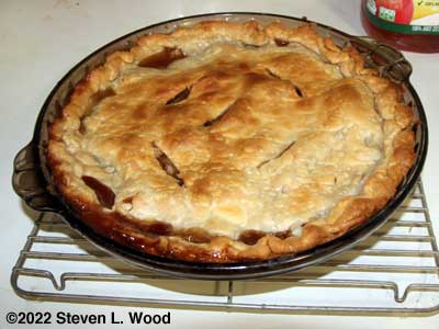 Apple pie from our own apples