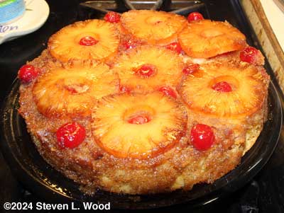 Pineapple upside-down cake