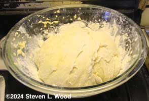 Mixing dough